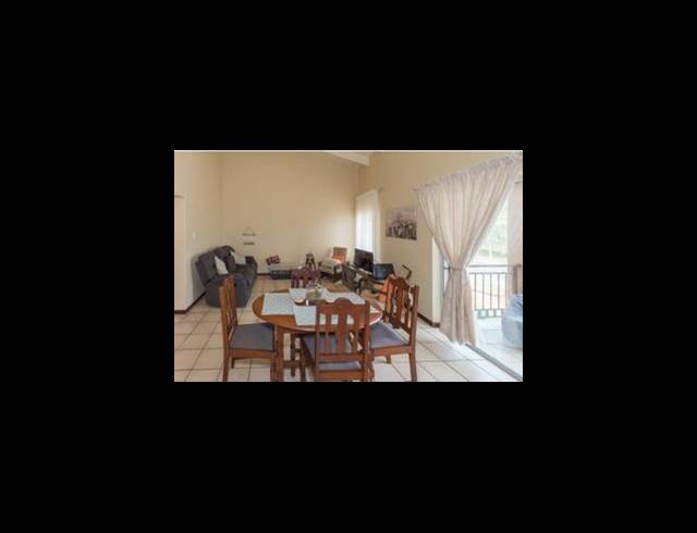 2 BEDROOM APARTMENT FOR SALE IN WHITE RIVER EXT 18